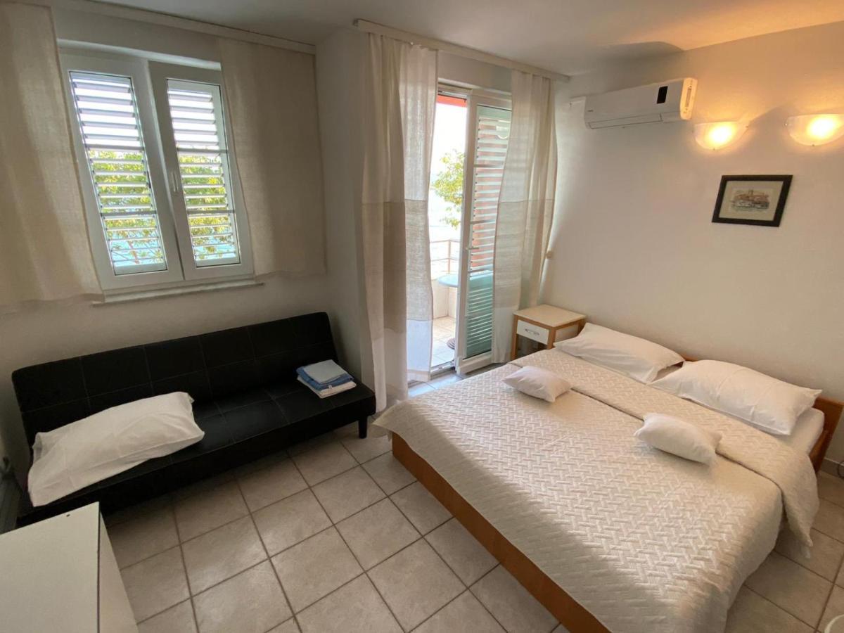 Blue Wave Apartments Туран Екстериор снимка