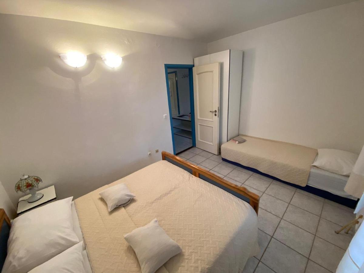 Blue Wave Apartments Туран Екстериор снимка