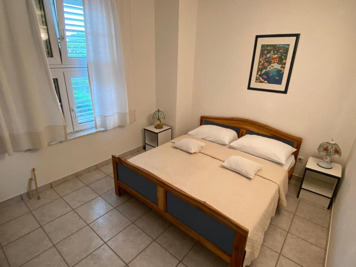 Blue Wave Apartments Туран Екстериор снимка